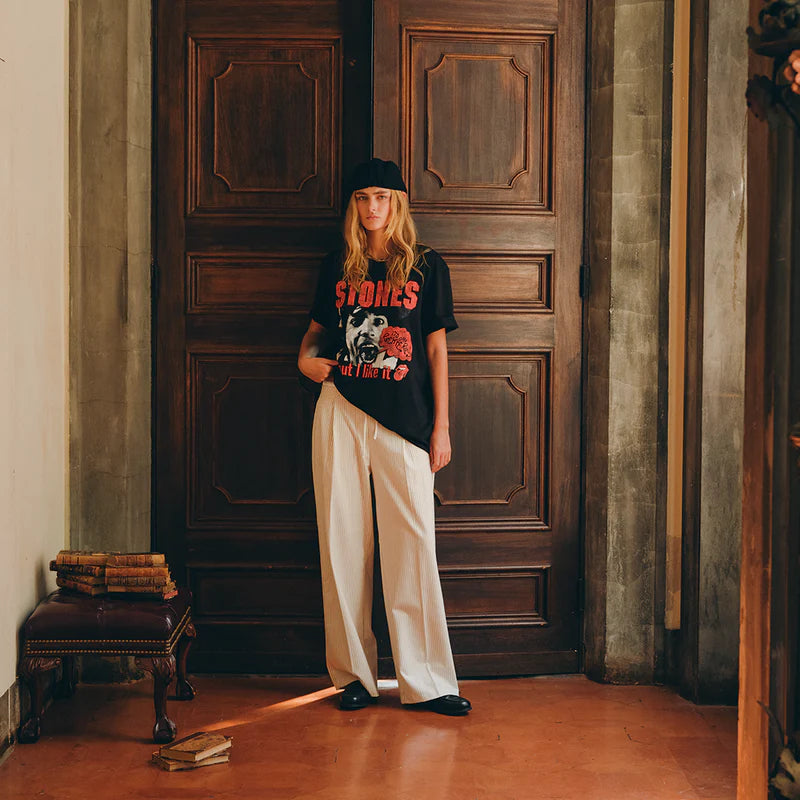 RS No. 9 - STONES BUT I LIKE IT BLACK T-SHIRT