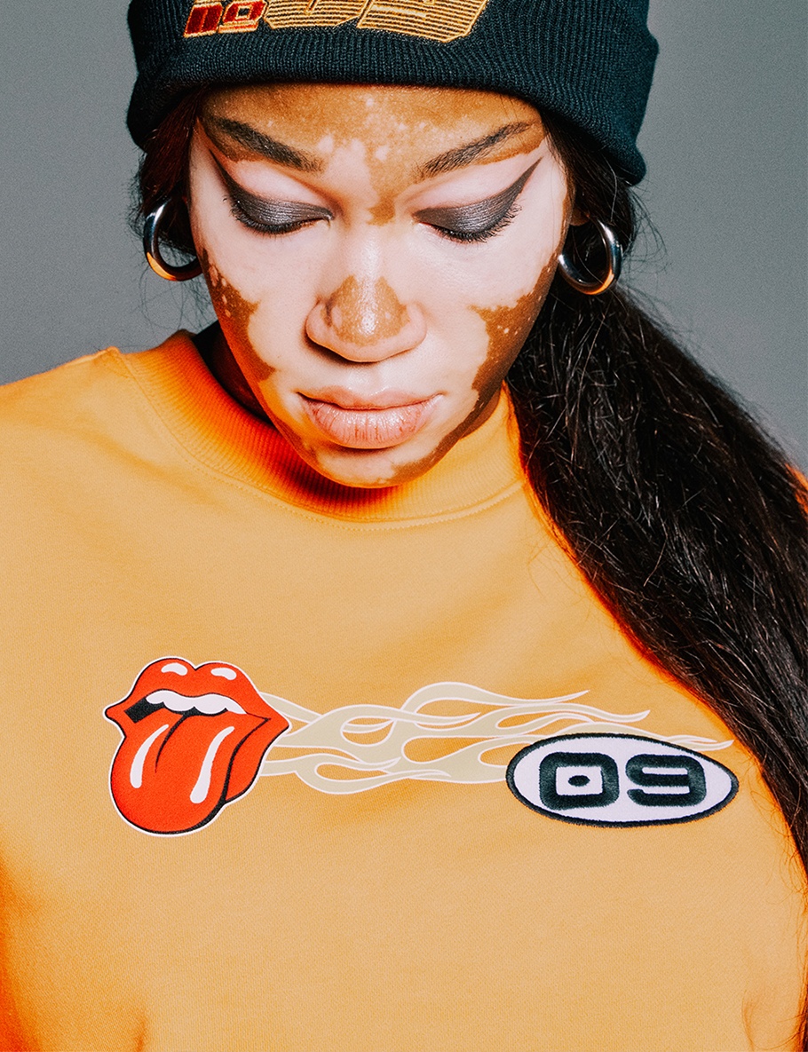Carnaby - Rolling Stones Flame Logo Cropped Crewneck
