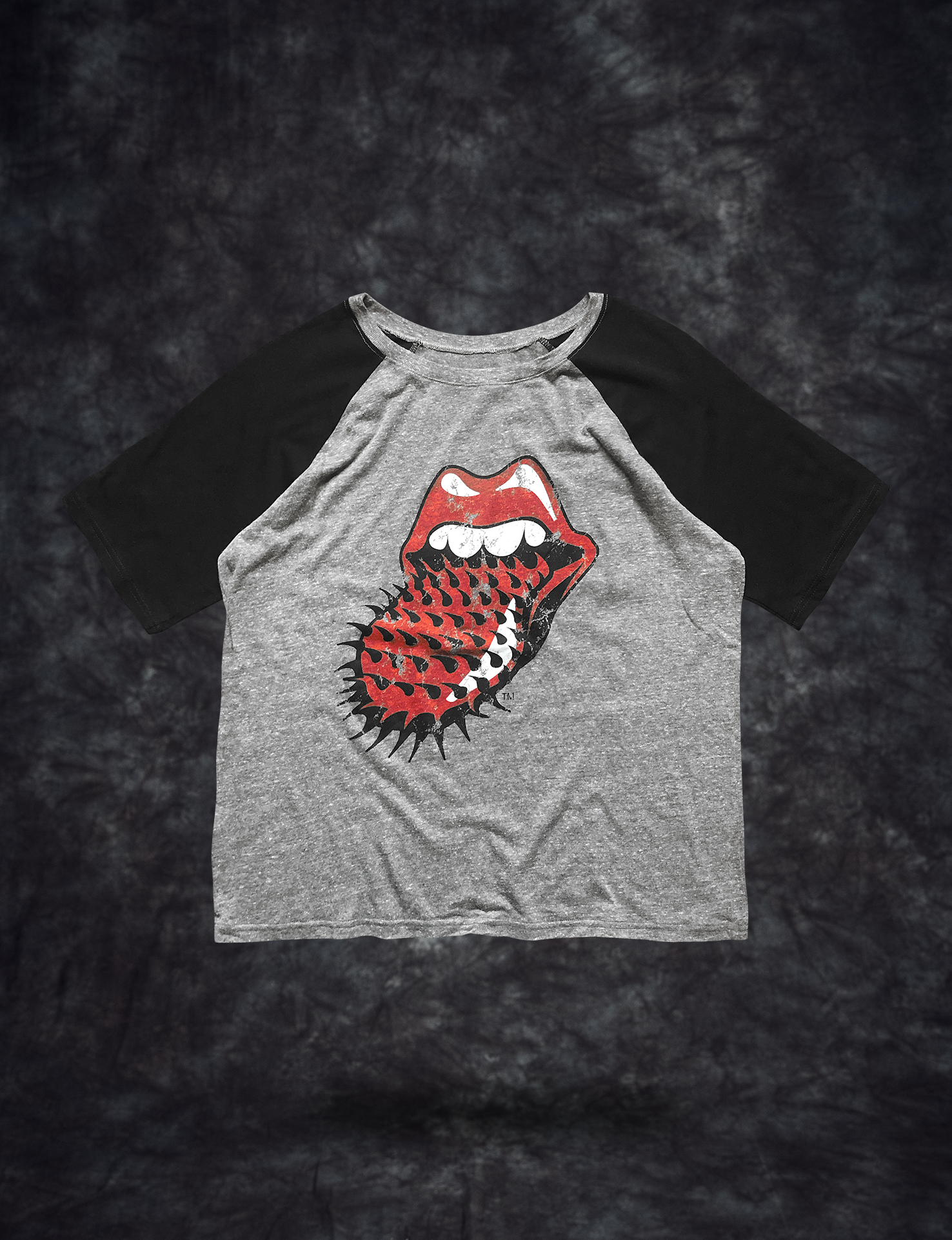 RS No. 9 Carnaby - Spiked Tongue Cropped Raglan